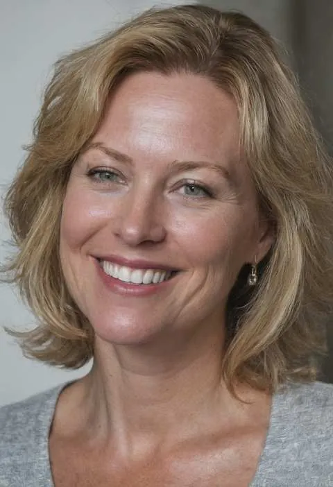 Barbara, 53