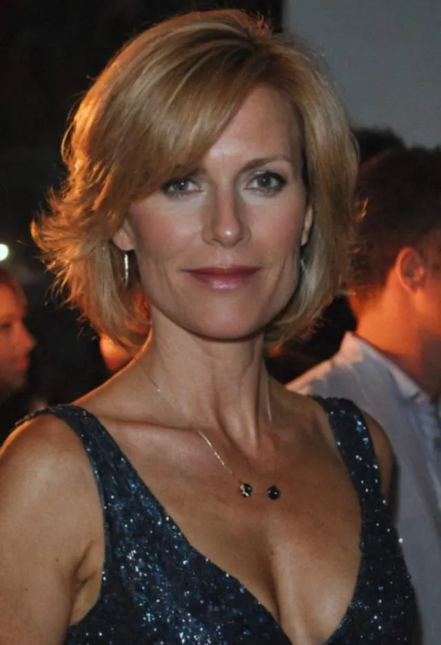 Martina, 52