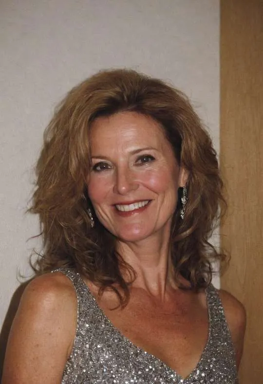 Annette, 56